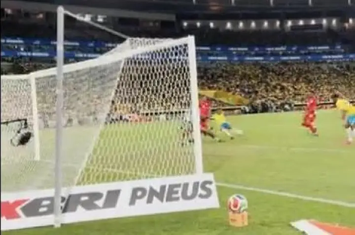 Seleção se despede da torcida brasileira com goleada sobre Panamá