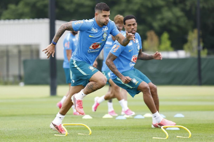 Sem Alisson, Brasil faz penúltimo treino antes de pegar a Escócia