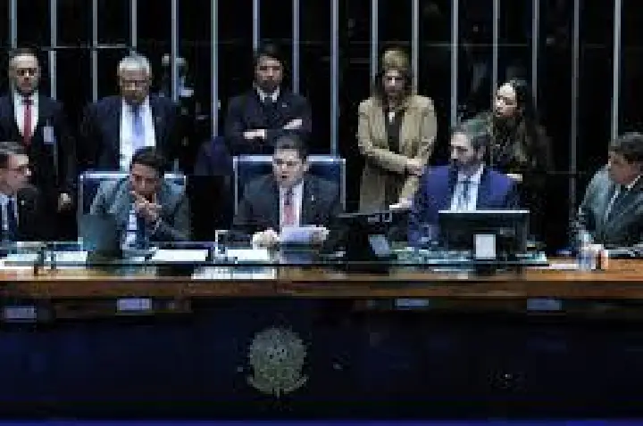 Senado aprova aumento do número de deputados de 513 para 531