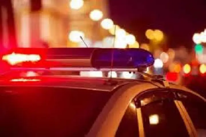 Servidora é encontrada morta e amarrada com cabo de ferro