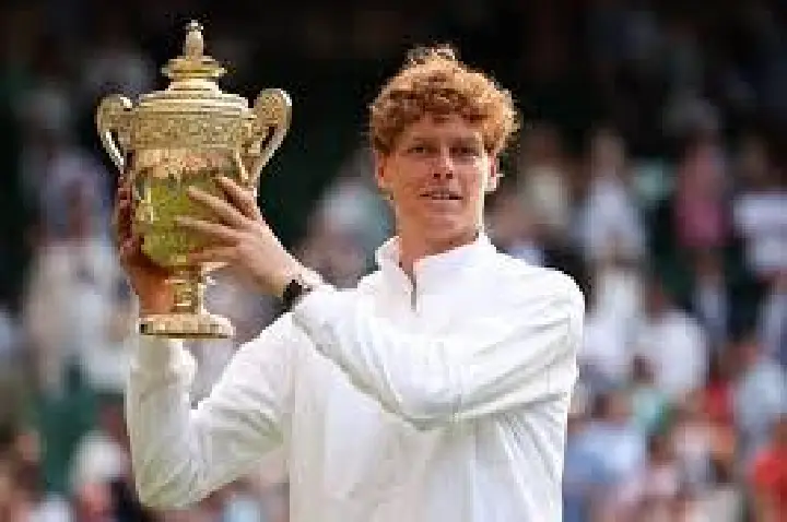 Sinner tem revanche sobre Alcaraz em Wimbledon e conquista título