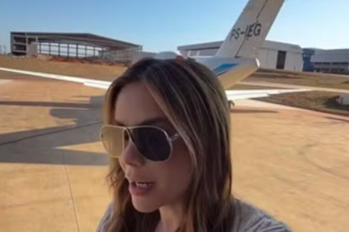 Susto no ar: Falha no avião interrompe voo de Mariana Fagundes