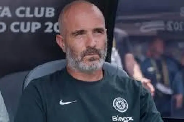 Técnico do Chelsea elogia Botafogo e cita férias de novo
