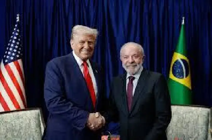 Trump parabeniza Lula pelo aniversário, mas não promete acordo