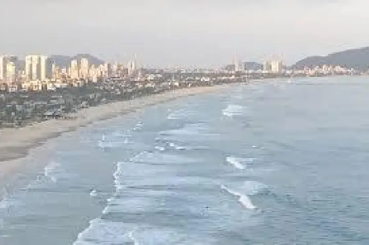 Turista morre após passar mal em hostel no Guarujá (SP)