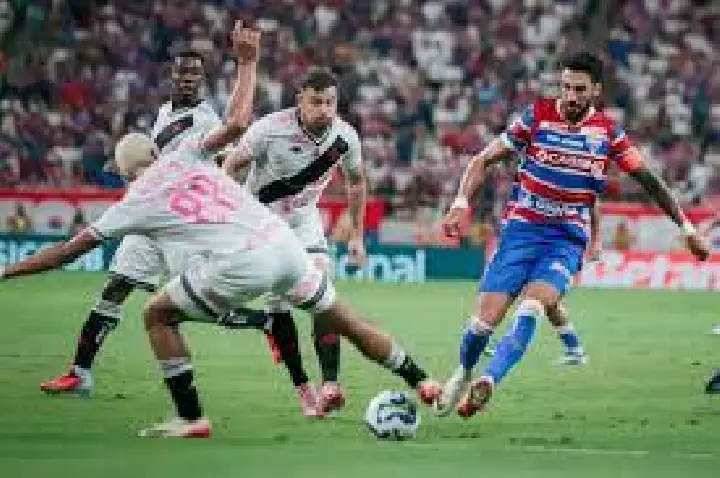 Vasco segura pressão e vence Fortaleza no Castelão