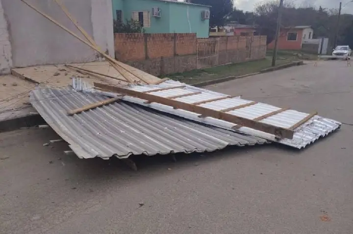 Ventos causam estragos em 18 cidades no Rio Grande do Sul