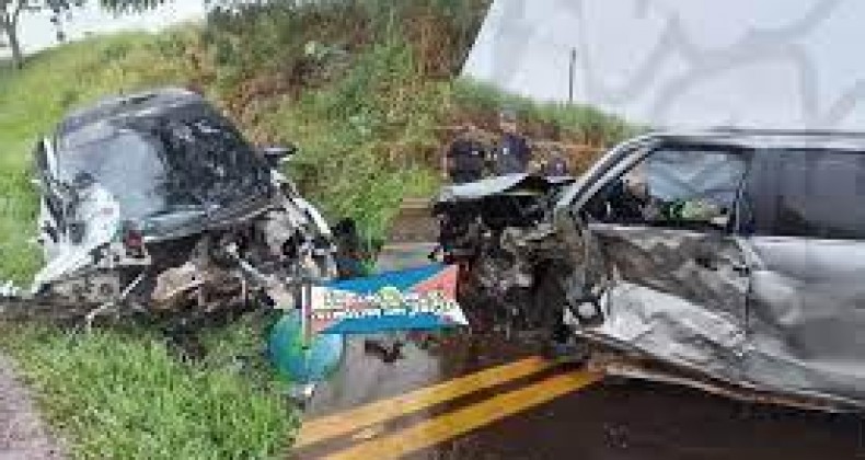 Quatro pessoas ficam feridas em acidente na rodovia Jaú-Bariri