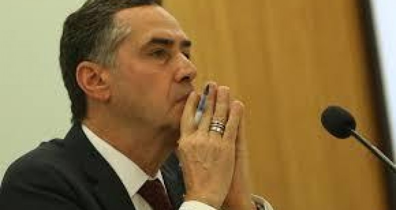 Barroso se indispõe com Moraes e Gilmar e corre risco de se isolar no STF