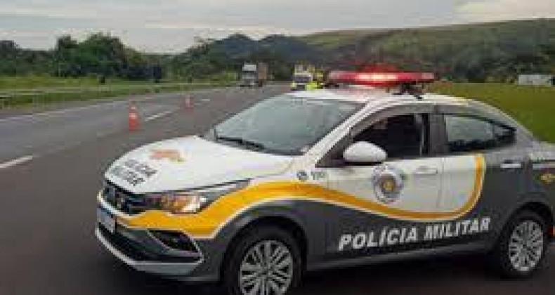 Caminhoneiro morre após colisão com treminhão em Itatinga