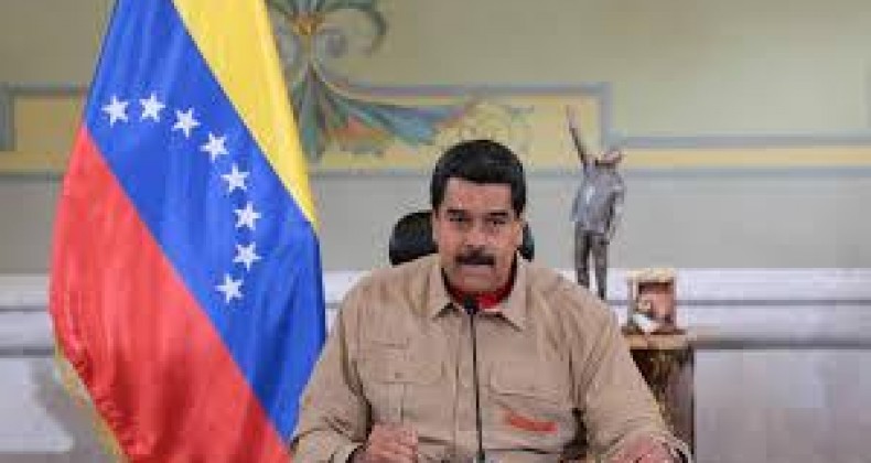 Nicolás Maduro anuncia fechamento de Embaixada da Venezuela no Equador