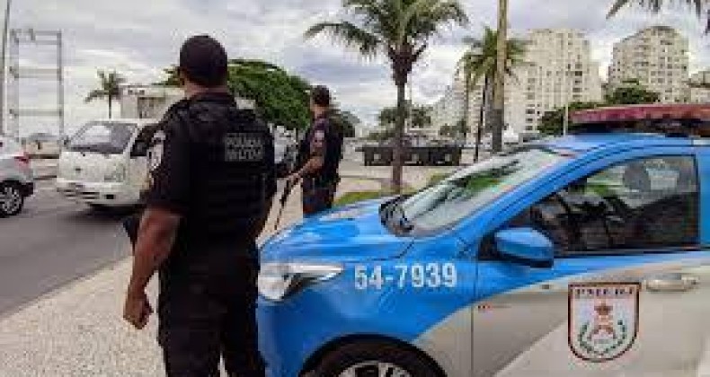 Nove foragidos da Justiça prestam concurso para PM no Rio e acabam presos