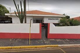 5 pessoas da mesma família são presas após confusão em delegacia