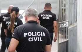 Adolescente é suspeita de envolvimento na morte da própria mãe
