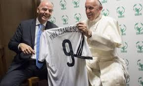 Fifa fará jogo beneficente com lendas a pedido do papa Francisco