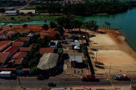 Iacanga completa 100 anos com bolo, esportes e shows musicais