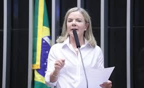 Planalto cobra deputados da base que apoiam urgência da anistia