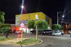 Quadrilha rende funcionários e rouba malotes de banco em Bauru