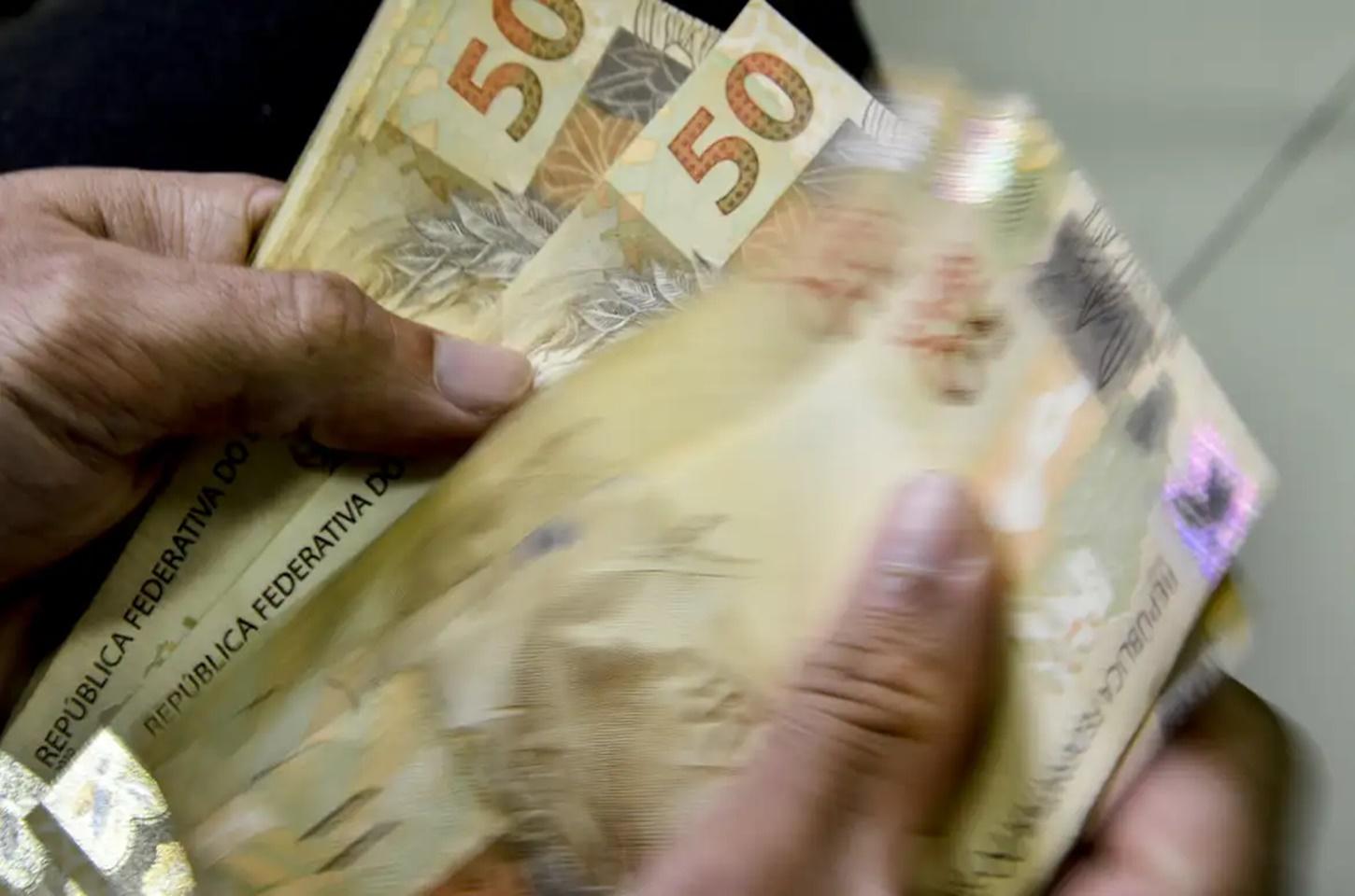 Terceiro lote do Abono Salarial começa a ser pago na próxima terça