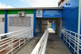 Estudante agride colega com peixeira dentro da escola