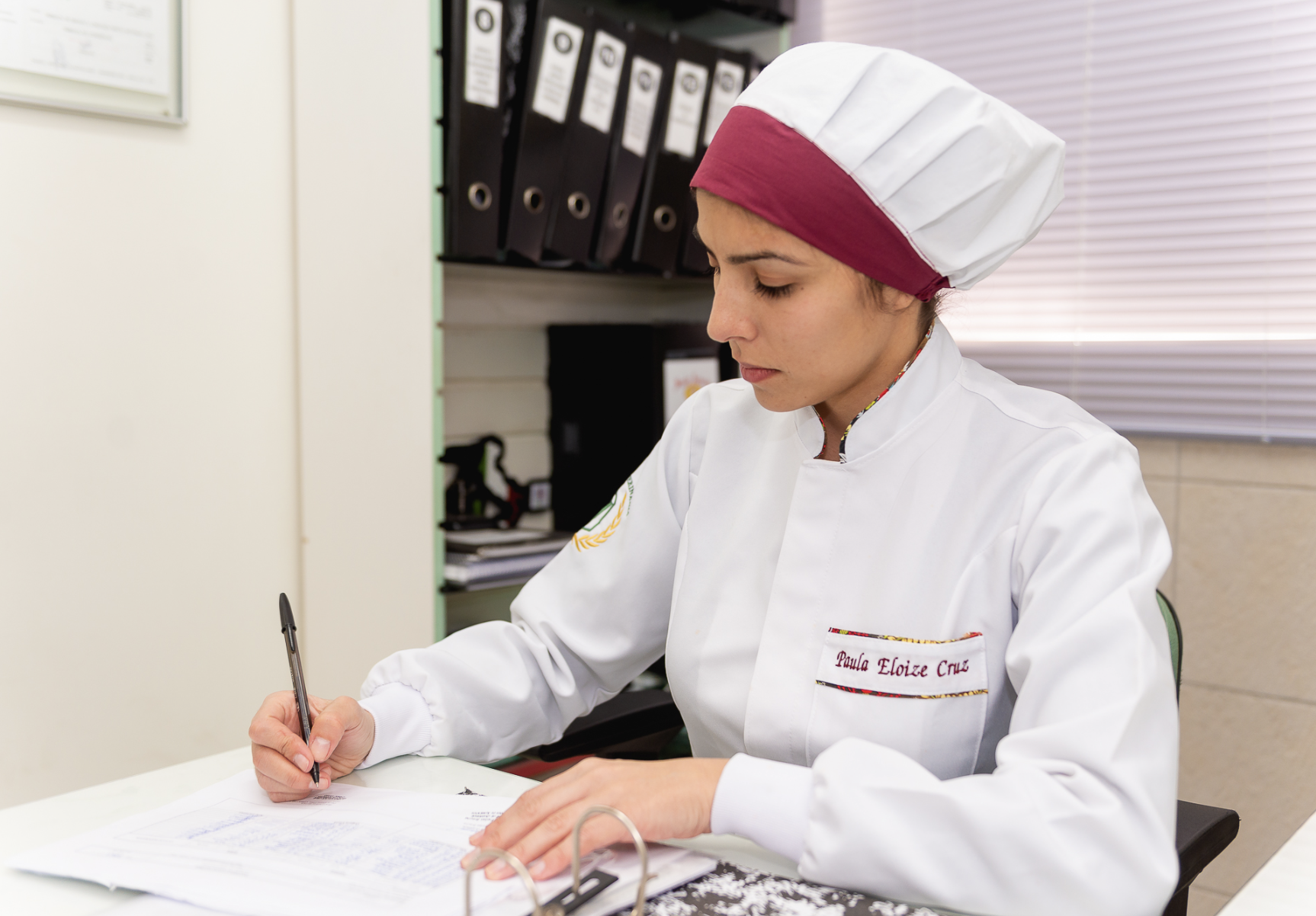 Gripe aviária no Brasil: o que você precisa saber antes de tirar o frango do cardápio