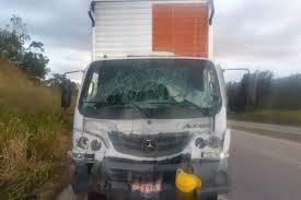 Idoso morre atropelado enquanto recolhia cones em rodovia