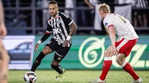 Neymar é titular, mas Santos perde amistoso para RB Leipzig