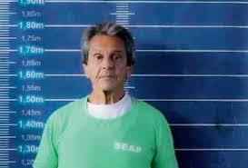 Roberto Jefferson deixa hospital e volta à prisão domiciliar