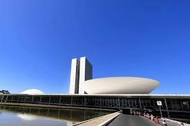 Senado aprova licenciamento que reduz controle ambiental