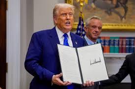 Trump proíbe Harvard de matricular novos alunos estrangeiros