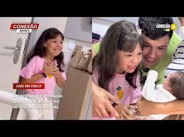 VÍDEO: Bebê para de chorar ao ouvir voz da irmã pela 1ª vez