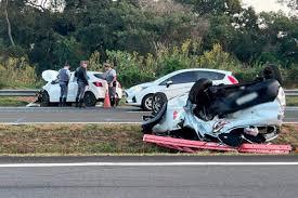 Acidentes com 6 veículos deixam 4 feridos em rodovia de Bauru
