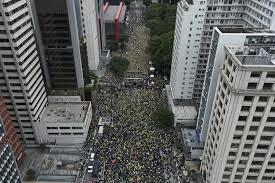 Bolsonaristas promovem ato na Paulista para pressionar STF