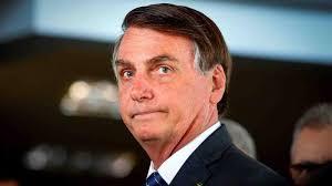 Bolsonaro nega à PF contato com governo Trump para buscar sanções