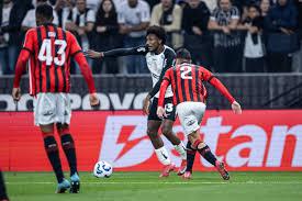 Corinthians fica no empate em partida contra o Vitória