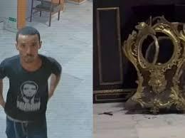 Juiz diz que errou ao soltar homem que quebrou relógio histórico