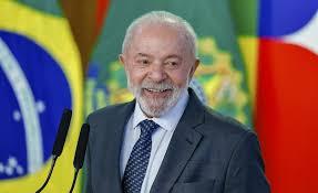 Lula sanciona lei que amplia cotas para negros em concursos