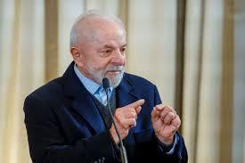 Lula teria de investir R$61 bi para ter padrão mínimo nas escolas