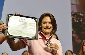 Michelle ganha força política e causa racha no bolsonarismo