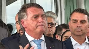 Moraes marca interrogatórios de Bolsonaro e outros 7 réus