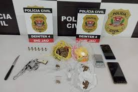 Operação contra tráfico mobiliza até helicóptero da Polícia Civil