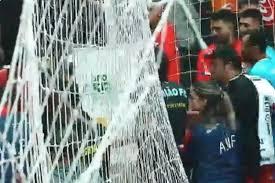 Torcedor é esfaqueado durante jogo no RS