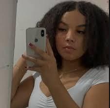Adolescente foi morta ao não conseguir passar senha de celular