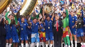Chelsea dá aula, domina PSG e conquista o Mundial de Clubes