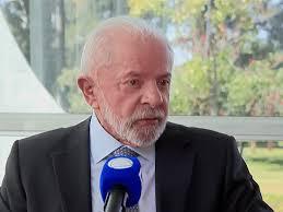 Lula: Bolsonaro deveria assumir responsabilidade por taxação