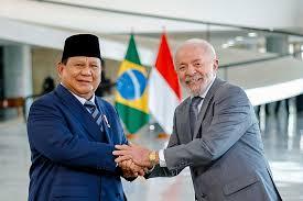 Lula recebe presidente da Indonésia e não cita Juliana Marins
