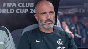 Técnico do Chelsea elogia Botafogo e cita férias de novo