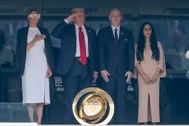 Trump eleva tensão na final do Mundial com caças e vaia