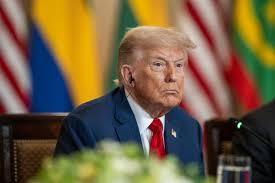 Trump impõe tarifa de 50% ao Brasil e cita Bolsonaro