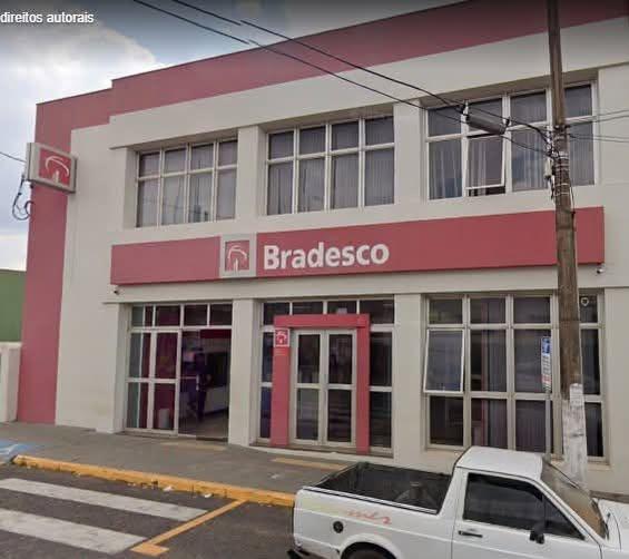 Banco Bradesco encerra suas Atividade em outubro na cidade de Cafelândia SP.